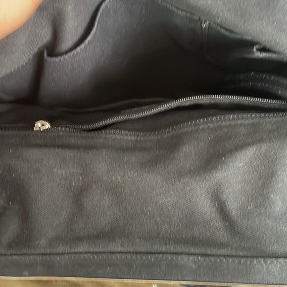 Leather Chanel tote - Picture 5 of 9